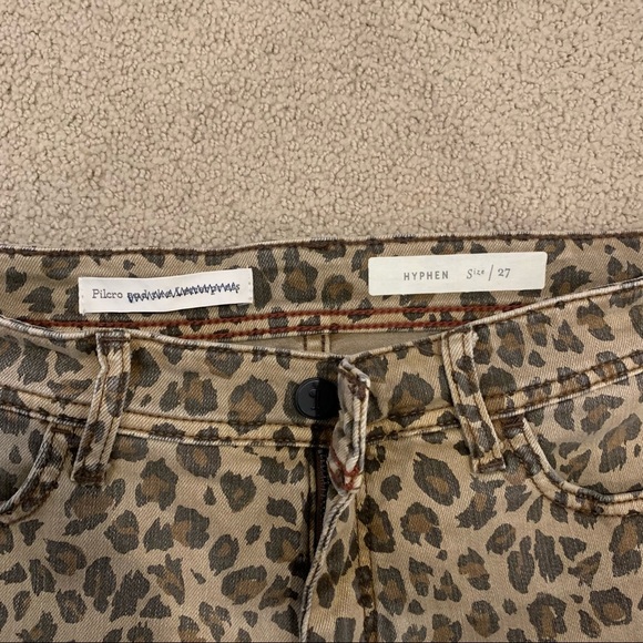 Leopard Shorts Size 27 - Picture 3 of 3